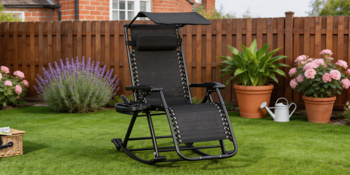 

Folding zero gravity chair