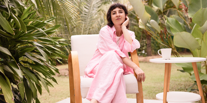 Bring joy to her garden: explore our floral finds!