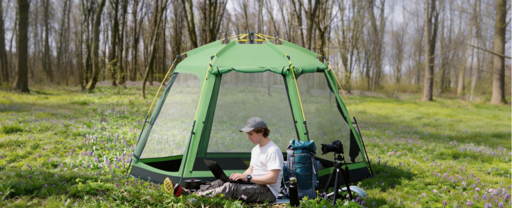 Instant-setup camping tent