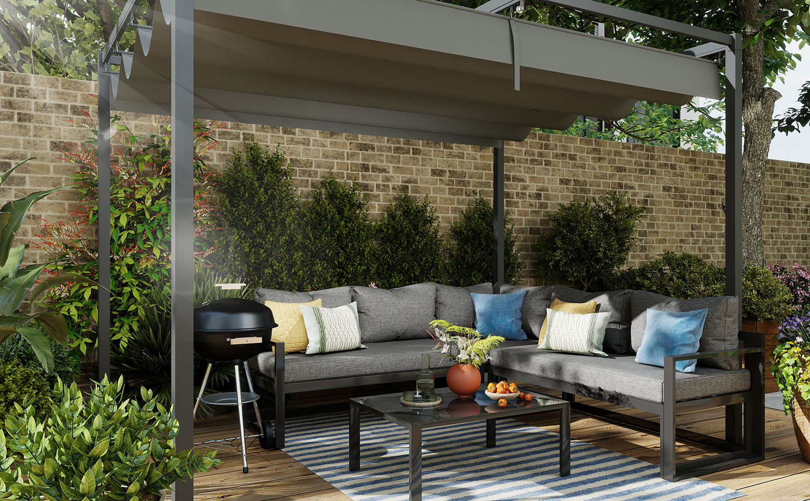 GARDEN LOUNGE MOMENTS