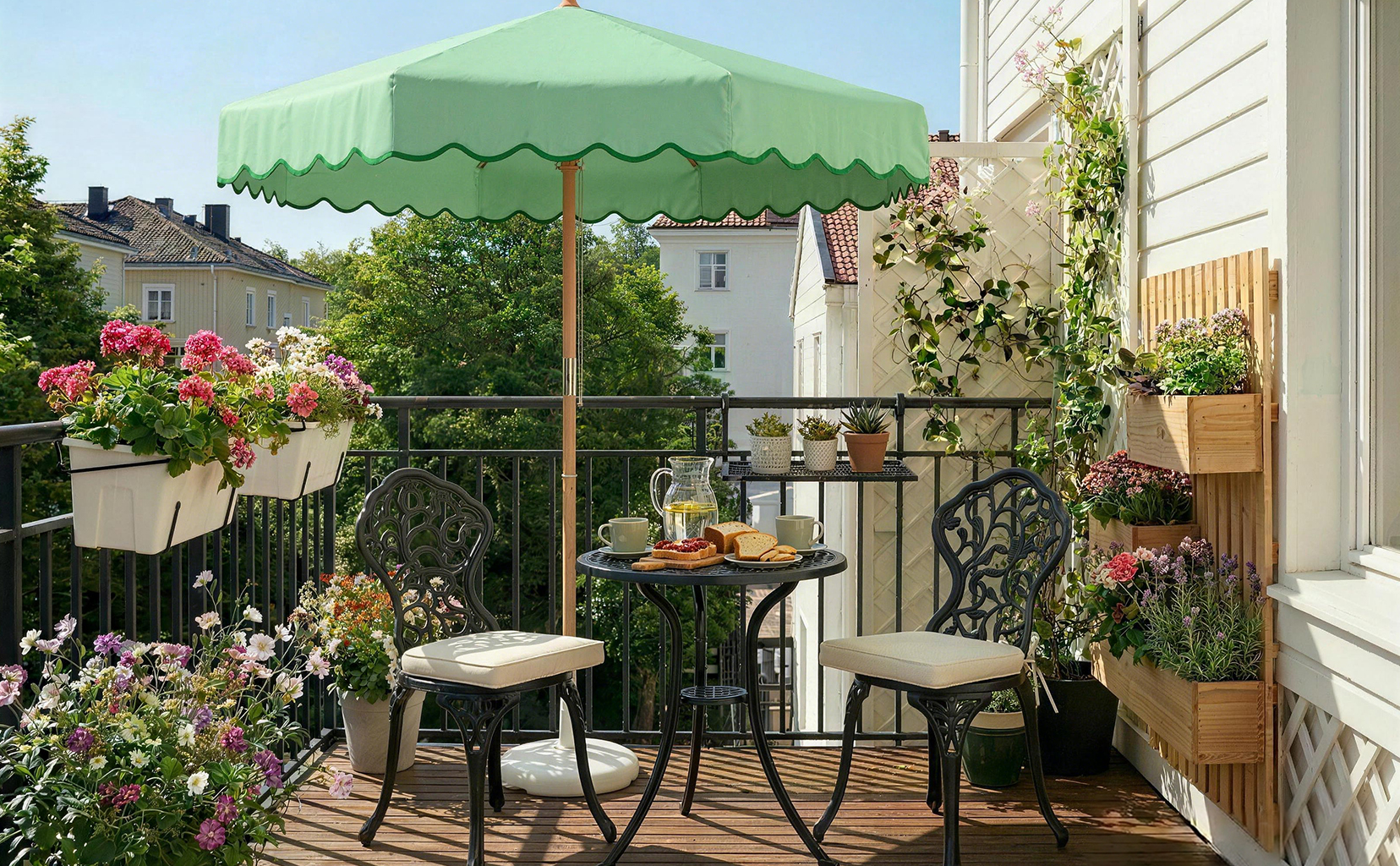 YOUR PERSONAL OUTDOOR SANCTUARY