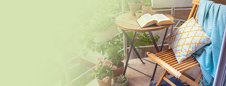 I prodotti immancabili per arredare un balcone piccolo