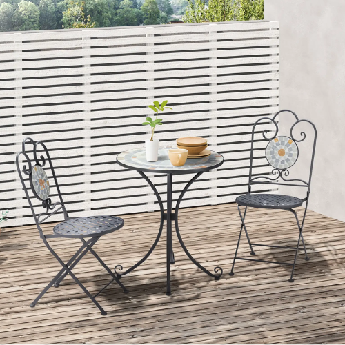 Tavoli e sedie da esterno