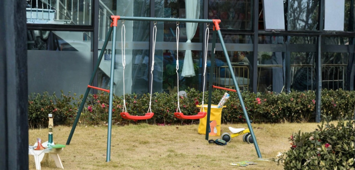 Altalene e scivoli