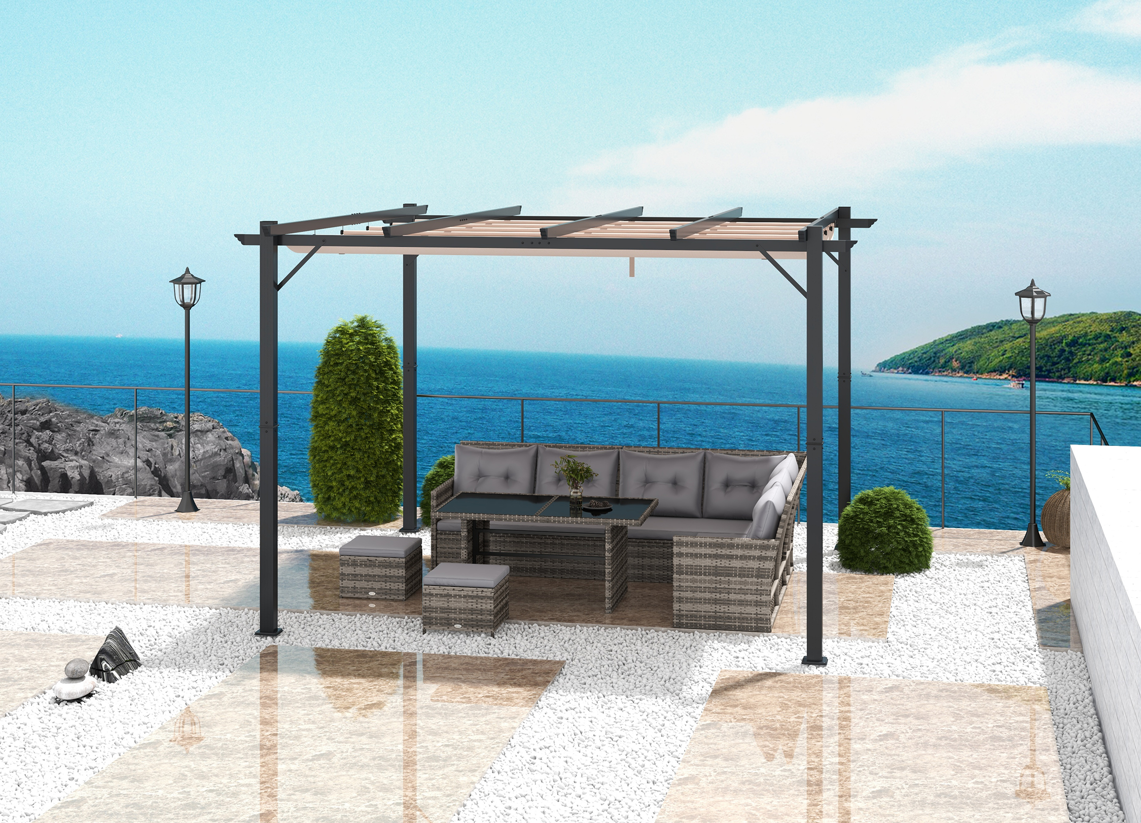 Admirez la vue imprenable sur la mer