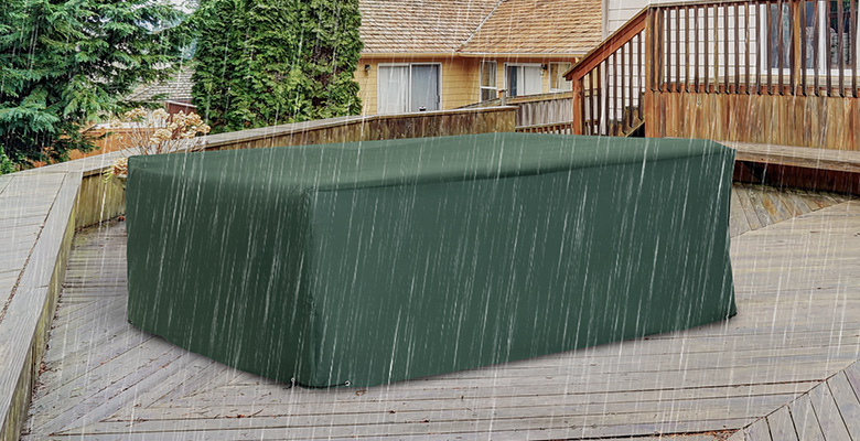 Housse imperméable idéale pour salons de jardin fixes