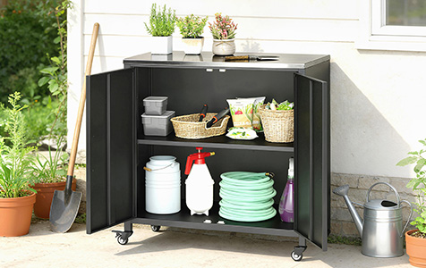 La flexibilité absolue : De l'atelier de rempotage au coin BBQ