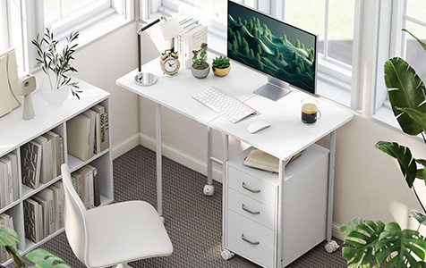 Bureau compact et peu encombrant