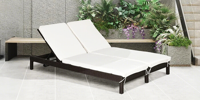 Șezlonguri duble: Confort și intimitate pentru cupluri