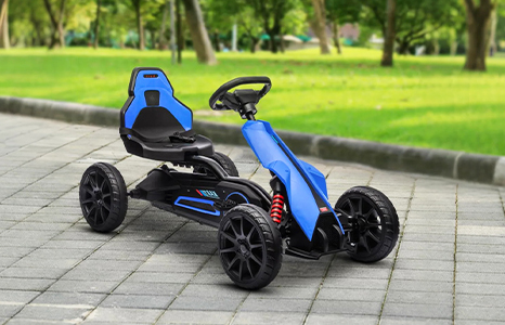 Hai cu noi în aventuri nebune!