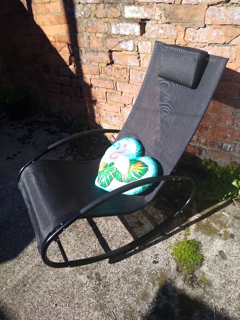 Outsunny Orbital Zero Gravity Rocking Chair, 88H cm| Aosom UK