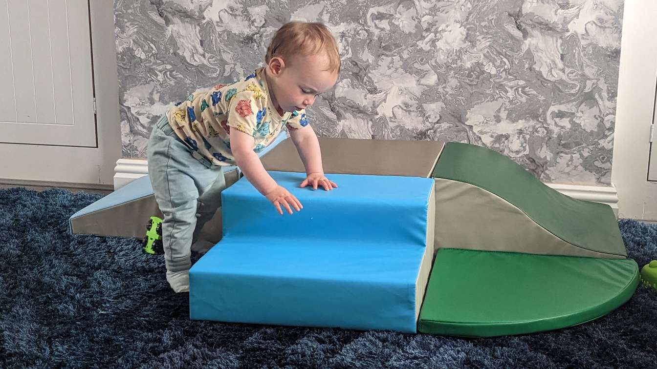 Parcours Motricité Enfant HOMFME - 5 Blocs Mousse Formes Variées - Jeu Éducatif 3+ Ans Sécurisé
