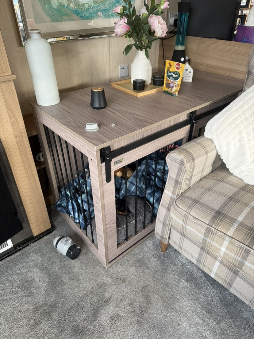 dog crate furniure