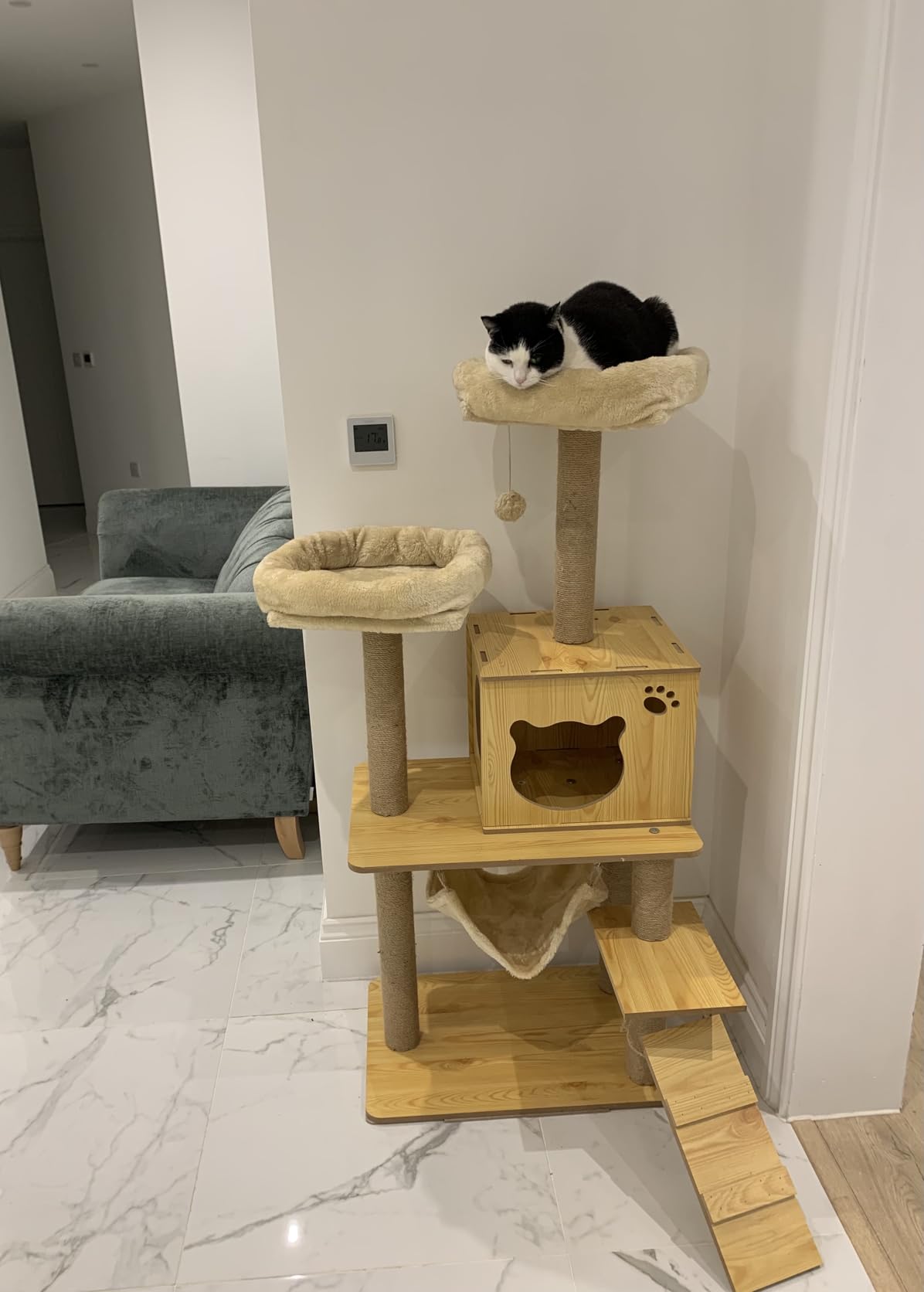 Stable and well made, easy to put together, really good value