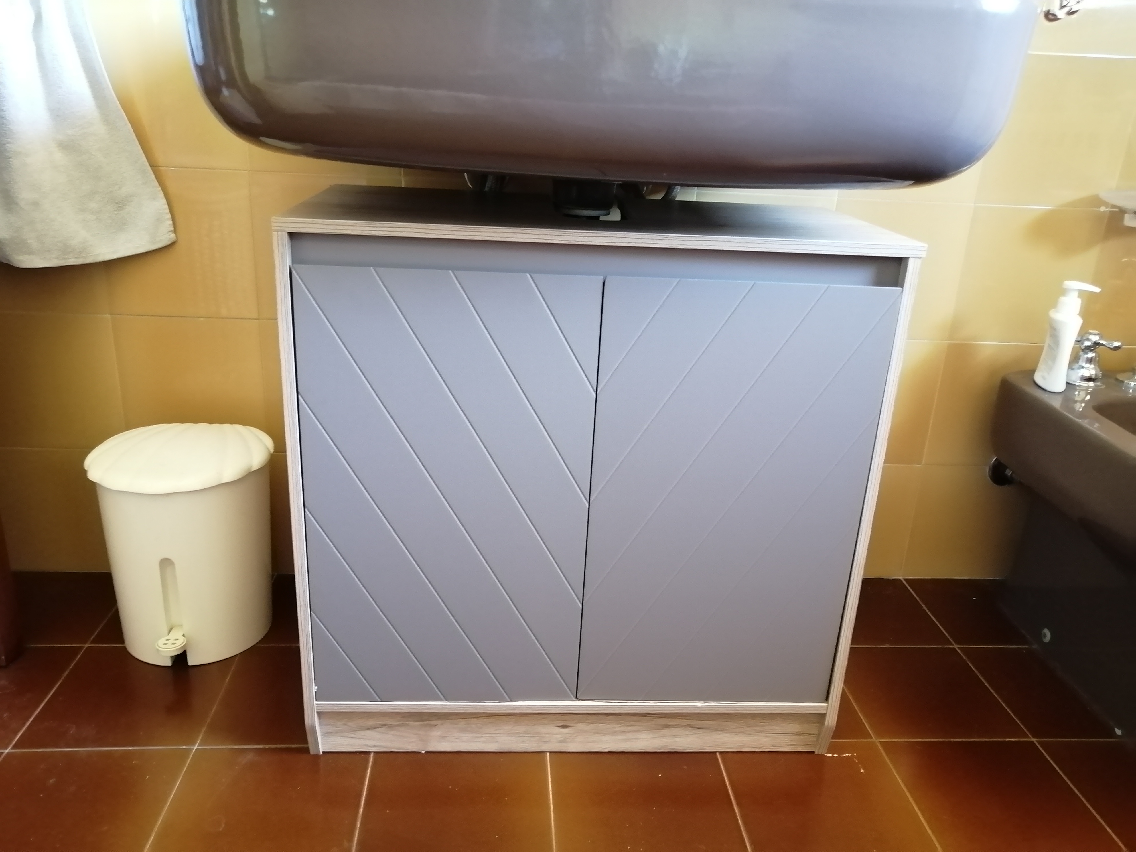 kleankin Mobiletto Bagno con 2 Armadietti e Ripiano Regolabile Bianco