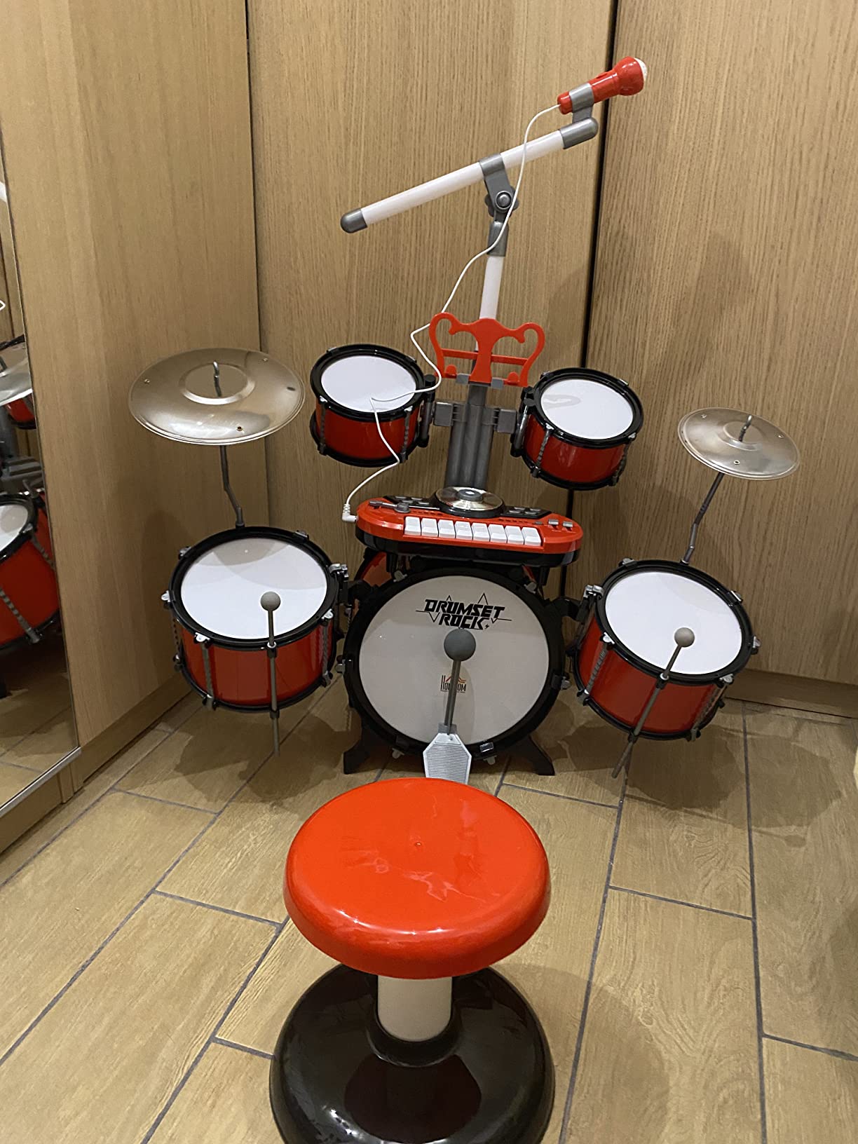 Batteria Giocattolo Per Bambini Costway - Con Tastiera, Microfono E Sgabello - Rosso, 3+ Anni - Foto 8