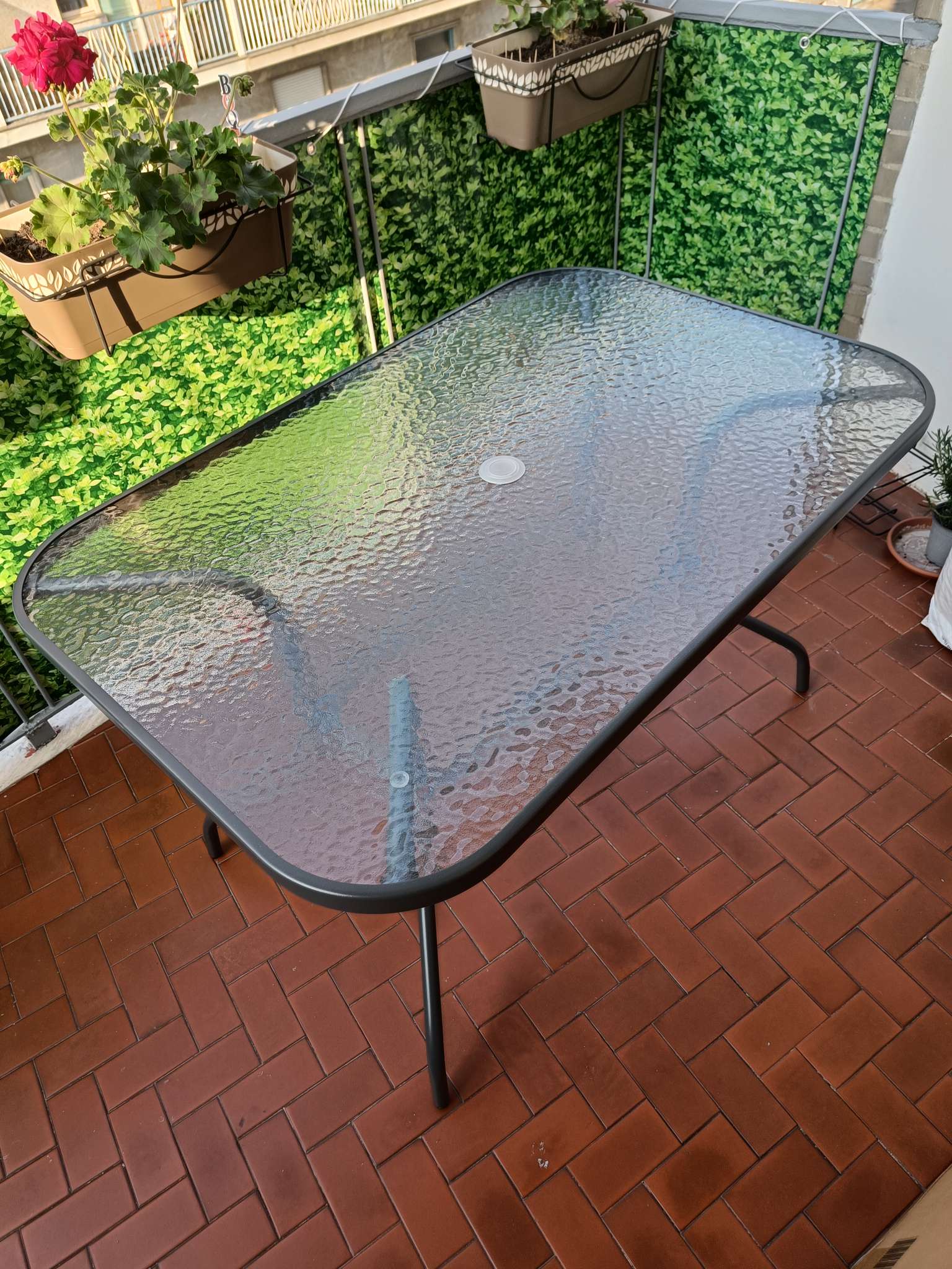 Outsunny Glass Top Garden Table Curved Metal Frame w/ Parasol Hole 4