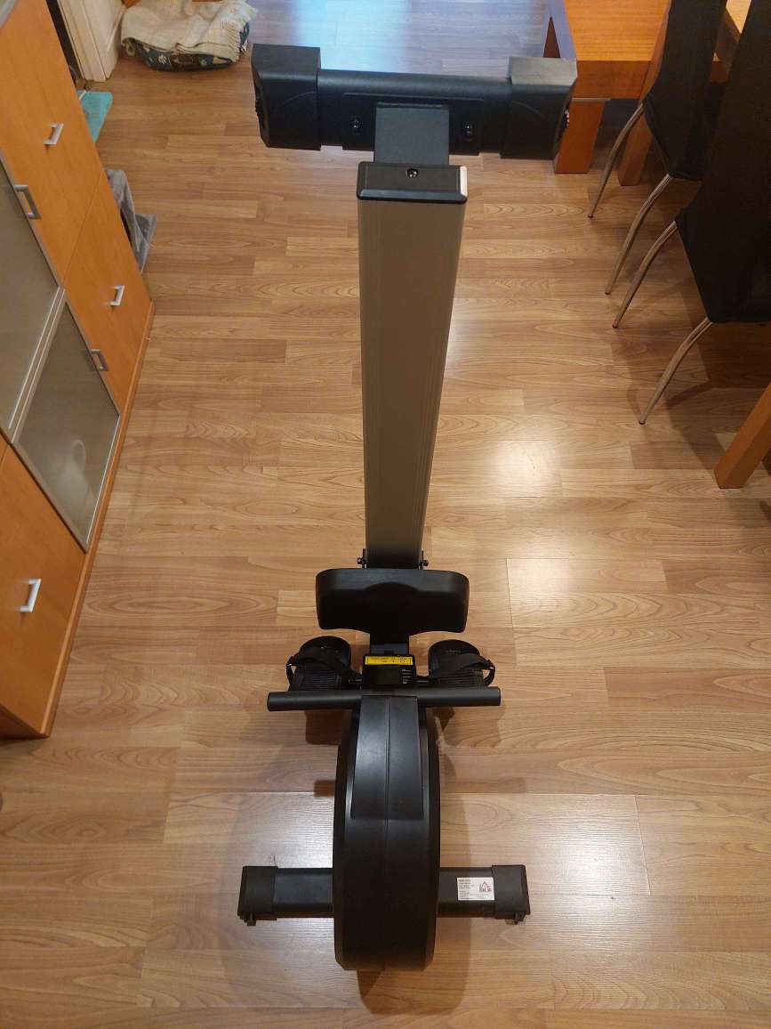 muy practico, se ajusta al anuncio