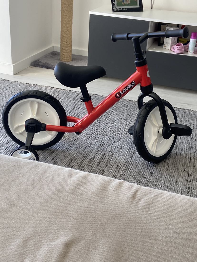 HOMCOM Bicicleta 2 En 1 Con Pedales Y Ruedines Extraíbles | Asiento Regulable 33-38 Cm | +24 Meses | Carga 25 Kg