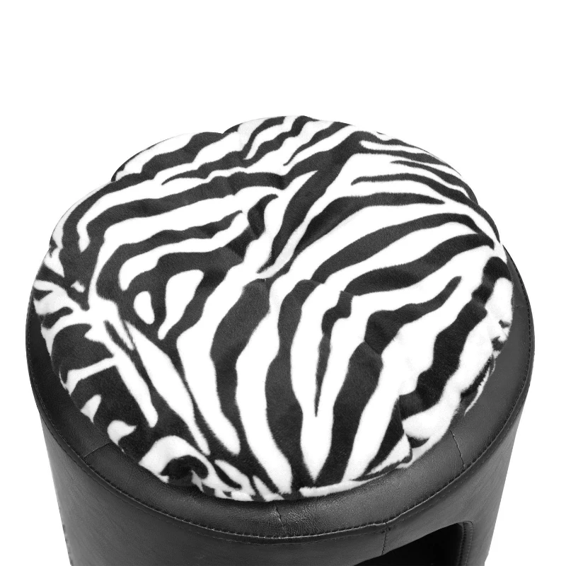 Hondenhut hondenhuis hondenbed krukje zitkruk kattenbed