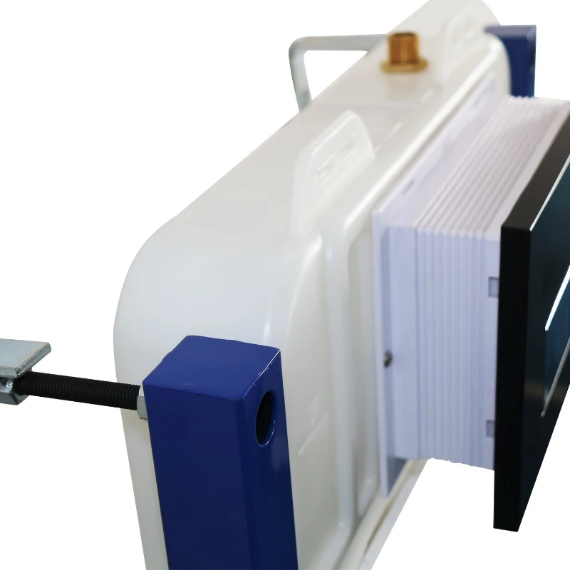 HOMCOM Toilet Installation System, Cistern Capacity 7L-White/Blue