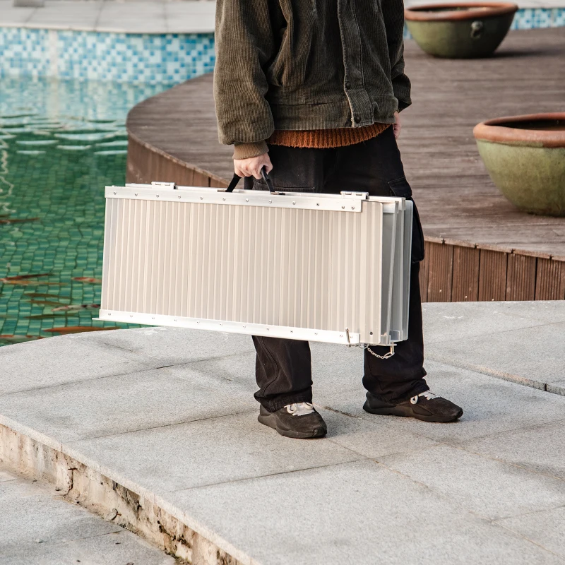 HOMCOM 6' Folding Portable Mobility Wheelchair Ramp