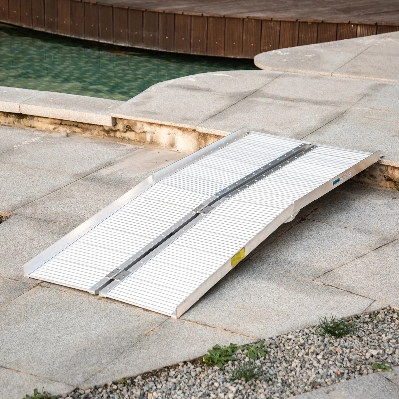 HOMCOM 6' Folding Portable Mobility Wheelchair Ramp