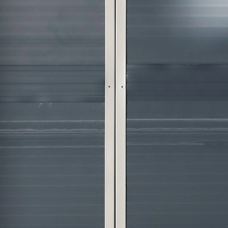 Cobertizo de Jardín Exterior para Almacenaje con Doble Puerta Rejilla de Ventilación y Ventana Invernadero Color Gris 190x104x226cm