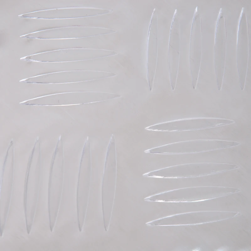 HOMCOM Aluminum Toolbox Truck Storage Box Trailer for Camper RV Vehicle Utility Tool w/Lock and 2 Keys