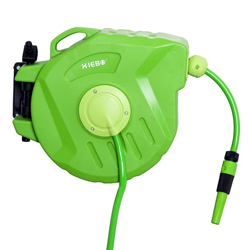 Outsunny Carretel para Mangueira 15m+1,5m Enrolador de Mangueira Montado na Parede 180º Giratório 47,5x15,5x35,5cm Verde