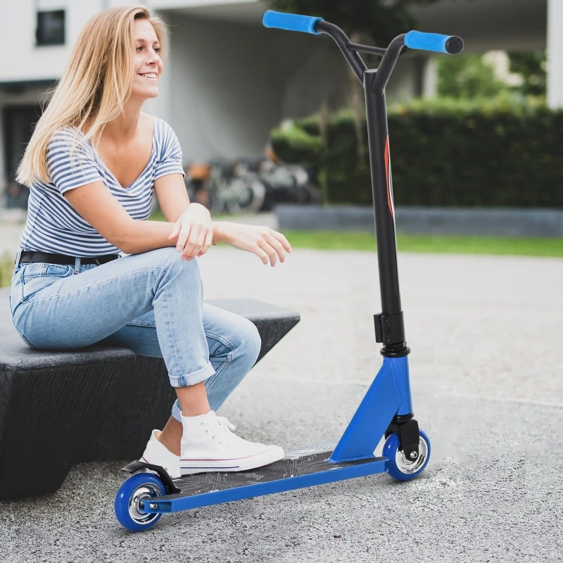 HOMCOM Trotinete de Acrobacias e Saltos Trotinete Freestyle para Adolecentes acima de 14 anos e Adultos Carga 100kg 68x46x84cm Azul