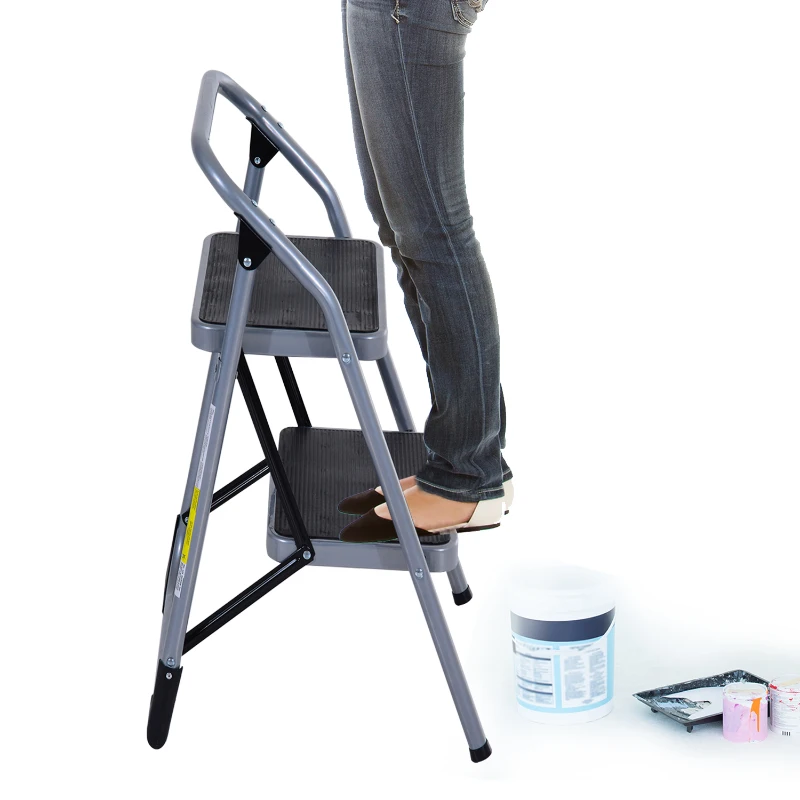 HOMCOM Escada de aço dobrável base antiderrapante 68x47x48 cm