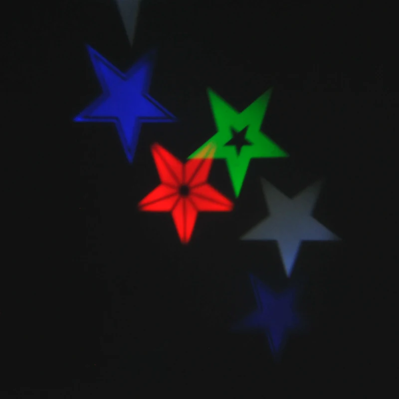 HOMCOM LED Projector Lamp 4 Patterns Waterproof Spotlight Christmas Holiday Indoor Outdoor Wall Decoration Party Décor