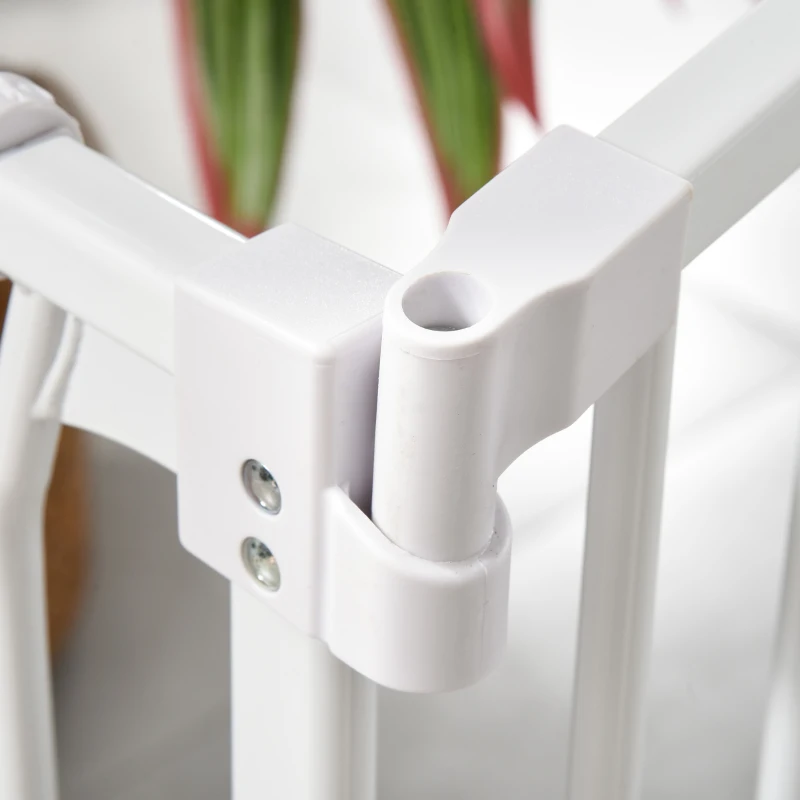 HOMCOM Baby Safety Gate Stair Barrier Pressure Fit Home Doorway Corridors Room Divider Guard with Adjusting Screws White 72.5 x 71cm