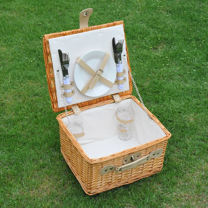 Outsunny 2 Person Willow Wicker Picnic Basket-Beige