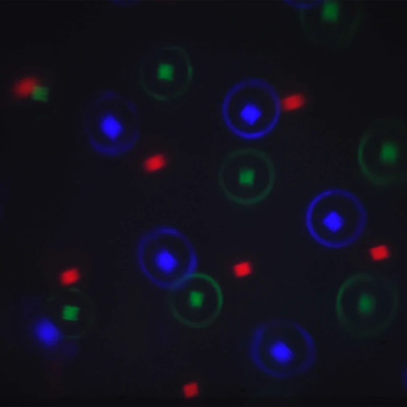 HOMCOM Proiettore a LED Luci Colorate in Combinazione Rossa, Verde, Blu Proietta ad una Distanza di 5-8m Valutazione Impermeabile: IP20 Nero CE 13x6x6cm