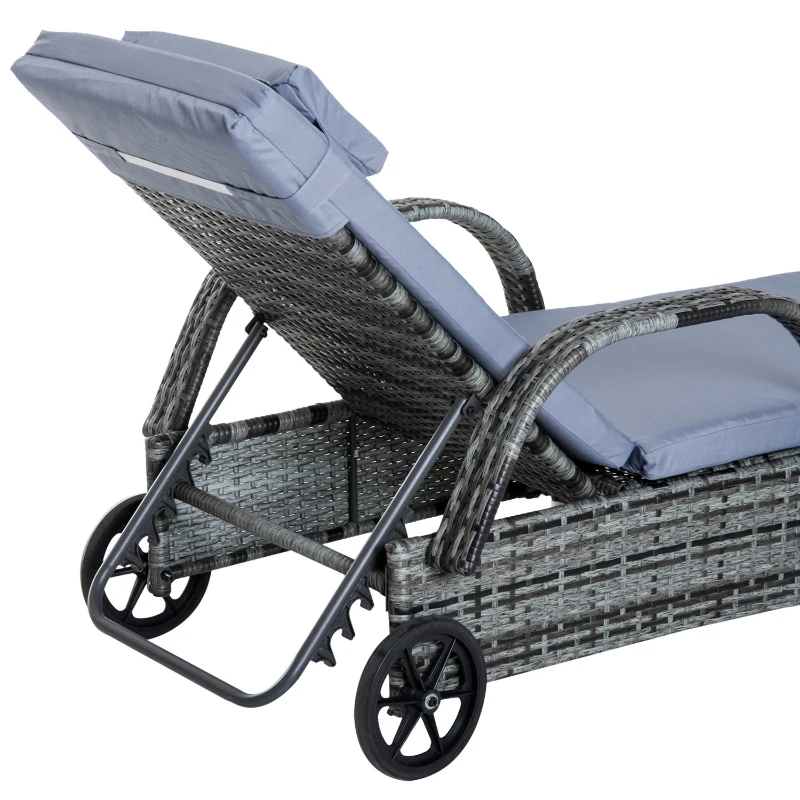 Outsunny Set 2 Sezlonguri si 1 Masuta de Gradina in Poli ratan Gri cu Saltea Captusita si Roti