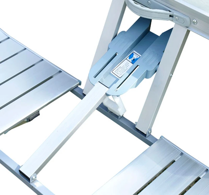 Outsunny Masa de camping pliabila portabila argintiu