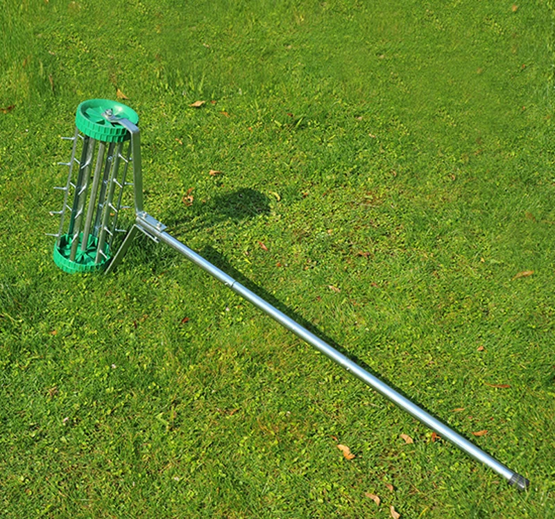 Outsunny Rastrello Scarificatore da Giardino con Ruote, 135x42x15cm