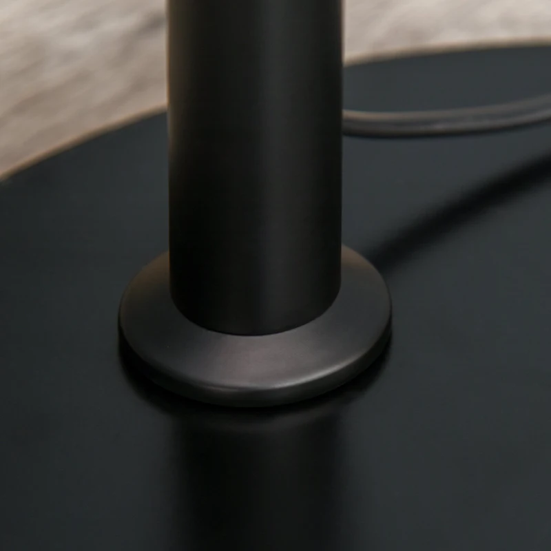 HOMCOM Stehleuchte mit 180° flexiblem Lampenschirm und verstellbarem Mast, mit rundem Metallsockel, Schlafsaal, Schwarz, Metall, Polyestergewebe, 97L x 33,5B x 179H cm