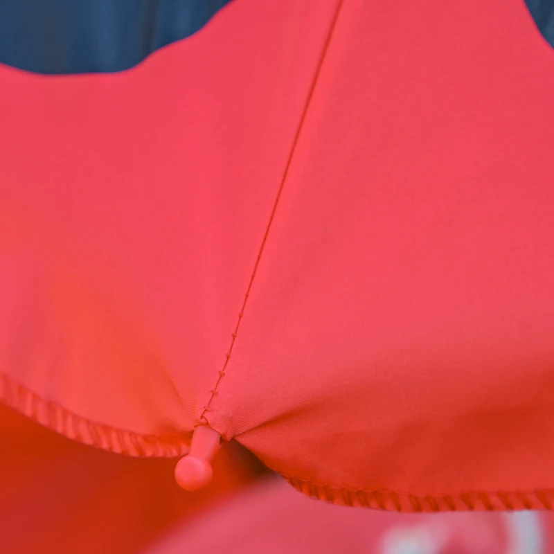 Outsunny Conjunto de Mesa e Cadeira de Jardim Conjunto de Picnic Dobrável para Crianças Conjunto de Mesa com Chapéu de Sol com Altura Ajustável 100-125cm Desenho de Joaninha Vermelho