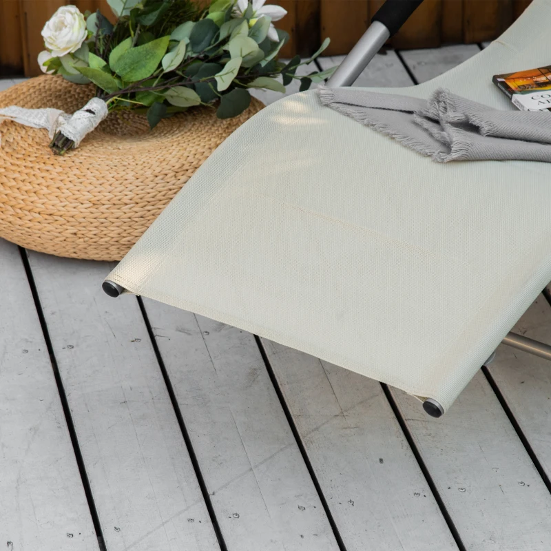Outsunny Espreguiçadeira Baloiço de Jardim com Apoio para os Braços Almofada para a Cabeça Espreguiçadeira de Exterior Tecido Transpirável e Metal para Praia Pátio Terraço 63x148x85cm Bege