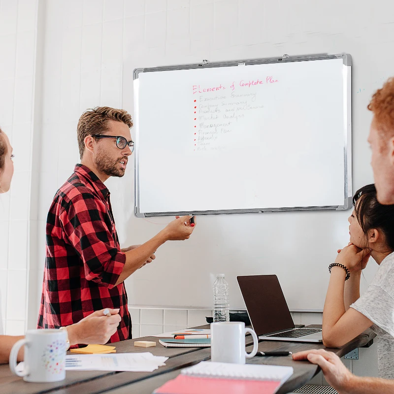 HOMCOM Quadro Magnético com Bandeja 10 Ímás 1 Apagador e 4 Marcadores 90x60cm Branco