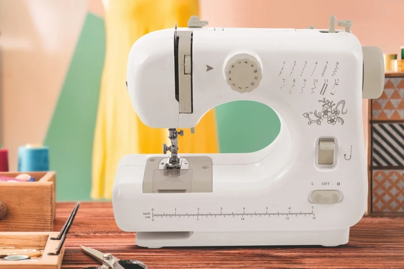 Kooper Macchina Da Cucire Bianco/Grigio Grande