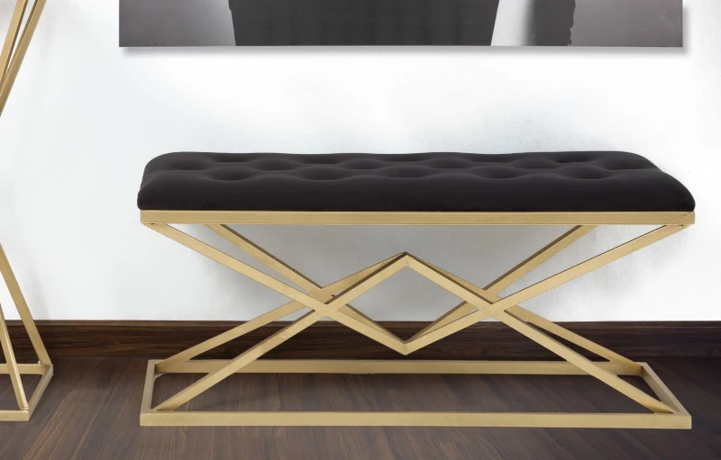 Panca Piramid Cm 100X40X45