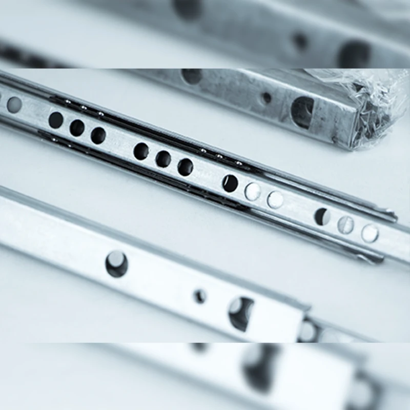 Emuca Lotto di 5 set di guide con sfere per cassetto ad estrazione parziale 17 mm x L 342 mm