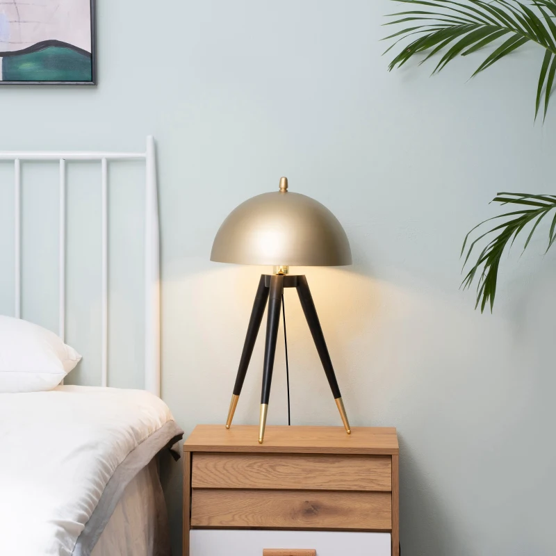 HOMCOM Lampada da Tavolo a Treppiede con Paralume Dorato in Metallo, Attacco E27, Ф30x62cm