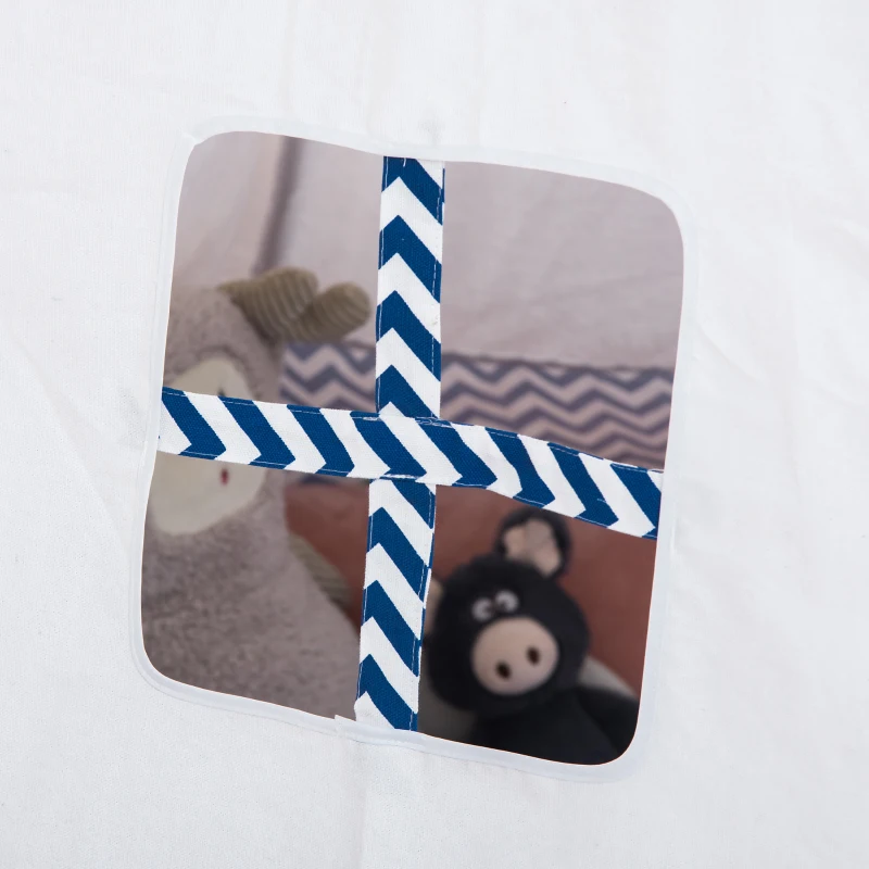 HOMCOM namiot tipi dla dzieci wewnętrzny zewnętrzny namiot do zabawy dla dzieci z poduszką poliester drewno sosnowe czytanie zabawa odpoczynek dzieci 3-6 lat kolor biały 120 x 120 x 155 cm | Aosom