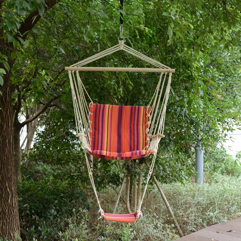 Outsunny Hängesessel Mit Seilrahmen – Streifen-Design, Für Innen & Außen, Bis 105 Kg