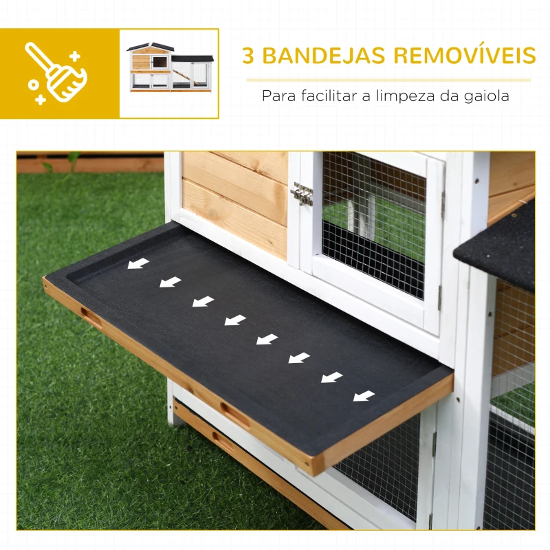 PawHut Coelheira de Madeira Exterior Gaiola para Coelhos de 2 Níveis com Teto Asfáltico 2 Cercados de Metal Bandeja Removível 3 Portas e Rampa 157,4x53x93,5cm Natural